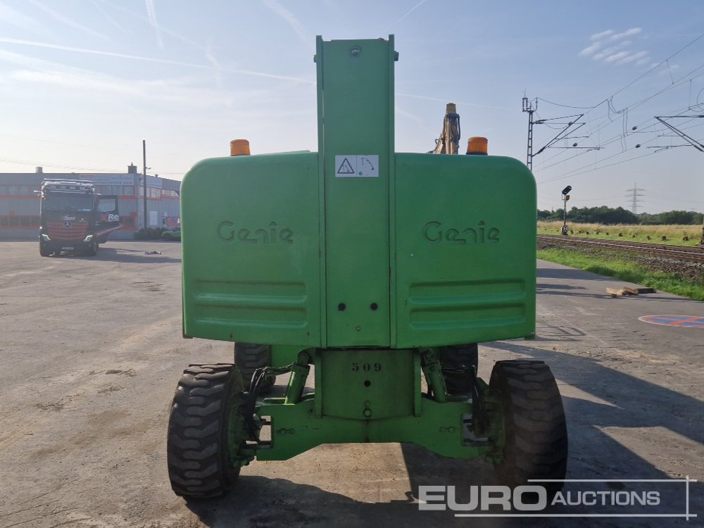 Genie S-45 - Работна площадка: снимка 4 Genie S-45 - Работна площадка: снимка 4