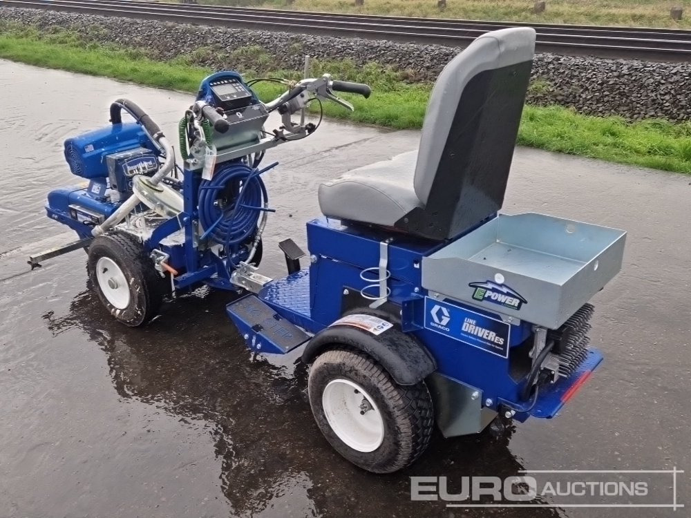 Graco Line Driver, Electric Line Writer/Painter - Четириколка: снимка 3 Graco Line Driver, Electric Line Writer/Painter - Четириколка: снимка 3