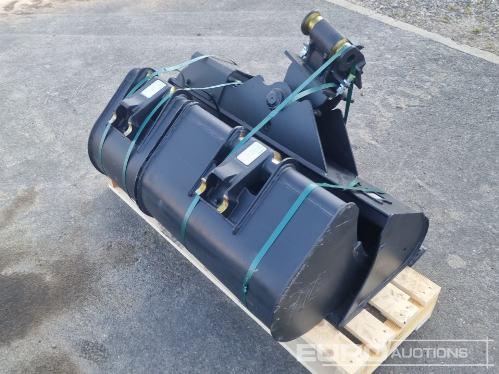 Häner Häner Bucket Package HHG1100-Morin-M0 39" (1000mm) Tilt Ditch Bucket, Digging Buckets HTL120-Morin-M0 12" (250mm) and HTL140-Morin-M0 24" (600mm) to suit 1-2,5 ton mini excavator with Morin M0 - Кофа: снимка 1 Häner Häner Bucket Package HHG1100-Morin-M0 39" (1000mm) Tilt Ditch Bucket, Digging Buckets HTL120-Morin-M0 12" (250mm) and HTL140-Morin-M0 24" (600mm) to suit 1-2,5 ton mini excavator with Morin M0 - Кофа: снимка 1