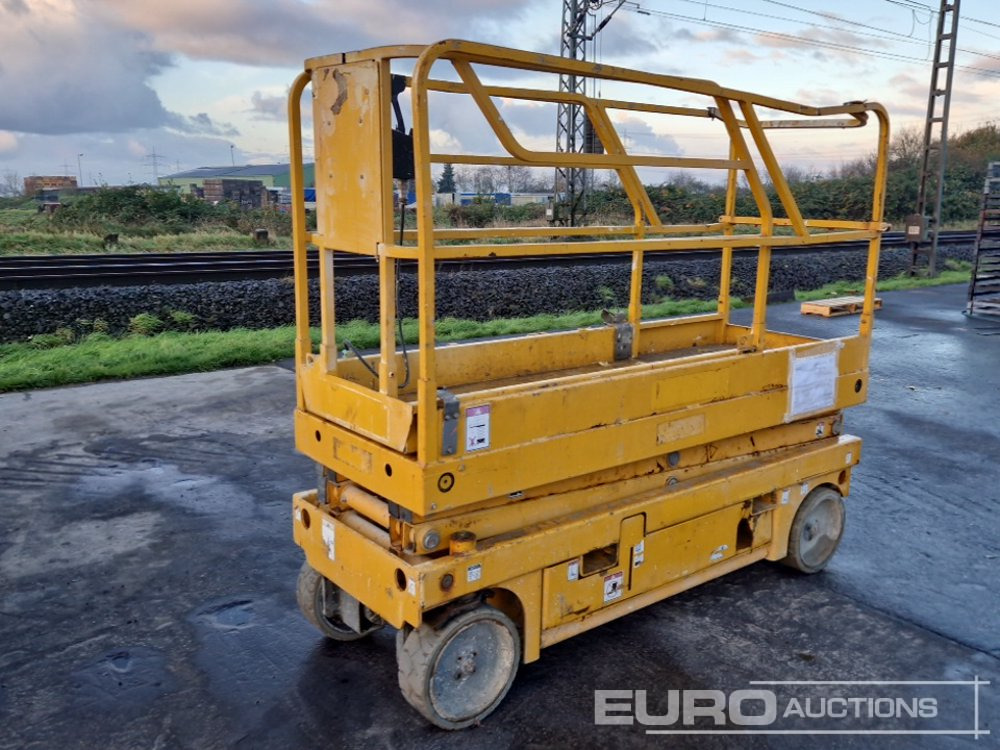 Haulotte Compact 8 - Работна площадка: снимка 1 Haulotte Compact 8 - Работна площадка: снимка 1