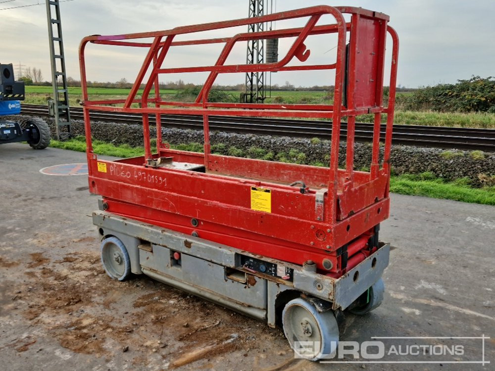 Haulotte Optimum 8 - Ножична работна платформа: снимка 3 Haulotte Optimum 8 - Ножична работна платформа: снимка 3