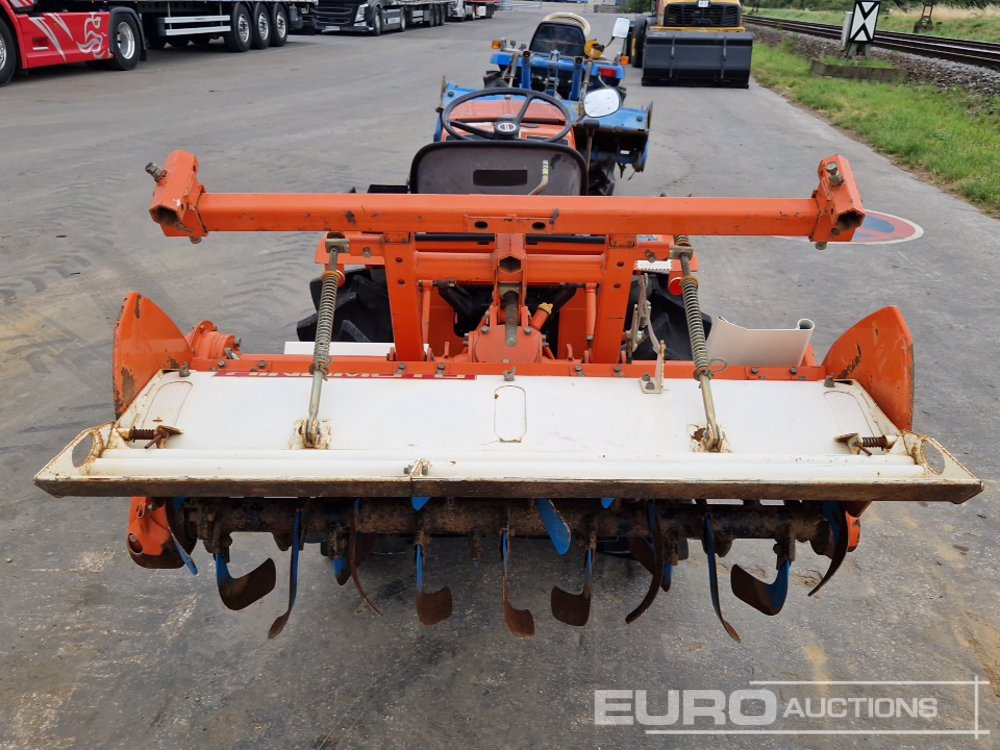 Hinomoto C144 - Малък трактор: снимка 4 Hinomoto C144 - Малък трактор: снимка 4