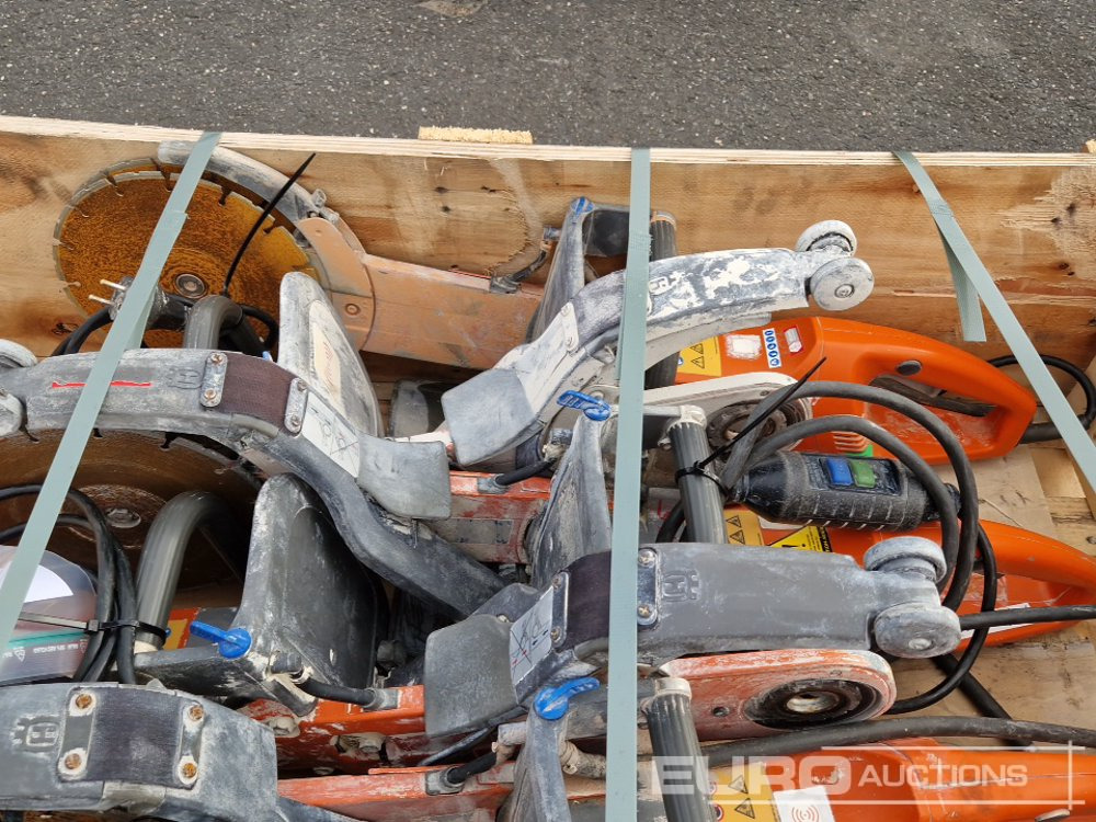 Husqvarna Power Cutter (5 of) + Water Tank - Техника за слагане на асфалт: снимка 4 Husqvarna Power Cutter (5 of) + Water Tank - Техника за слагане на асфалт: снимка 4