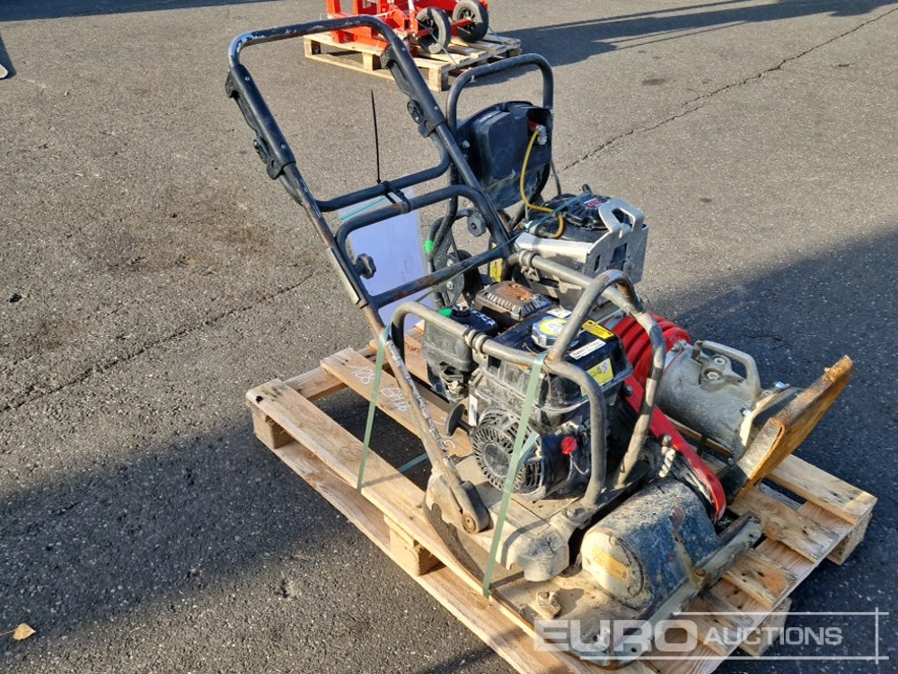 Husqvarna Walk Behind Compaction Plate + Bomag BVT65 Compaction Rammer - Техника за слагане на асфалт: снимка 4 Husqvarna Walk Behind Compaction Plate + Bomag BVT65 Compaction Rammer - Техника за слагане на асфалт: снимка 4