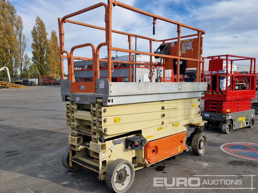 JLG 3246ES - Работна площадка: снимка 4 JLG 3246ES - Работна площадка: снимка 4