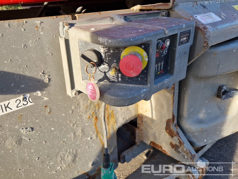 Ножична работна платформа JLG 3246ES: снимка 15 Ножична работна платформа JLG 3246ES: снимка 15