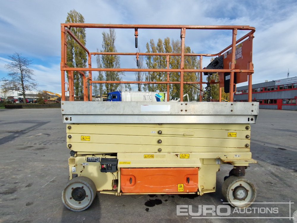 JLG 3246ES - Работна площадка: снимка 5 JLG 3246ES - Работна площадка: снимка 5