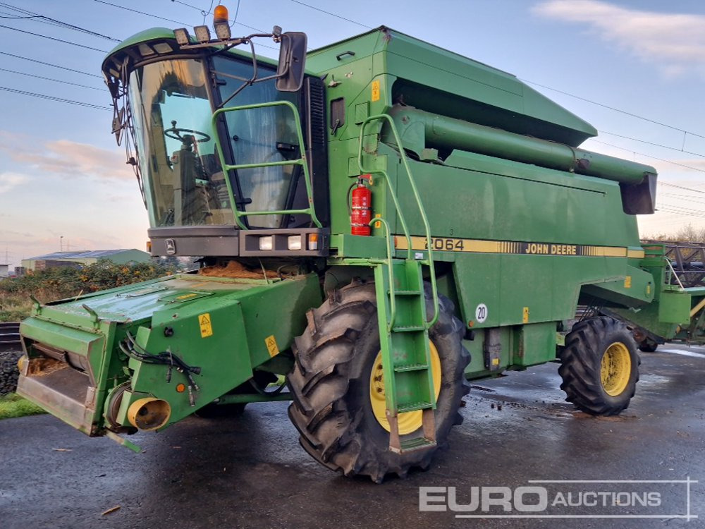 John Deere 2064 - Зърнокомбайн: снимка 2 John Deere 2064 - Зърнокомбайн: снимка 2