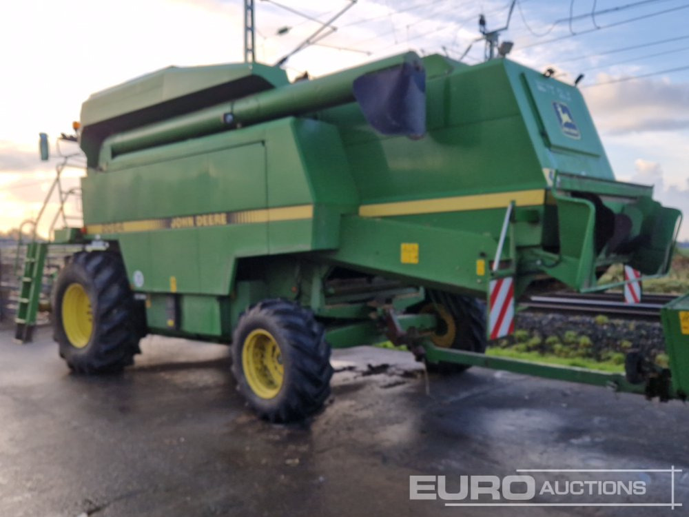 John Deere 2064 - Зърнокомбайн: снимка 4 John Deere 2064 - Зърнокомбайн: снимка 4