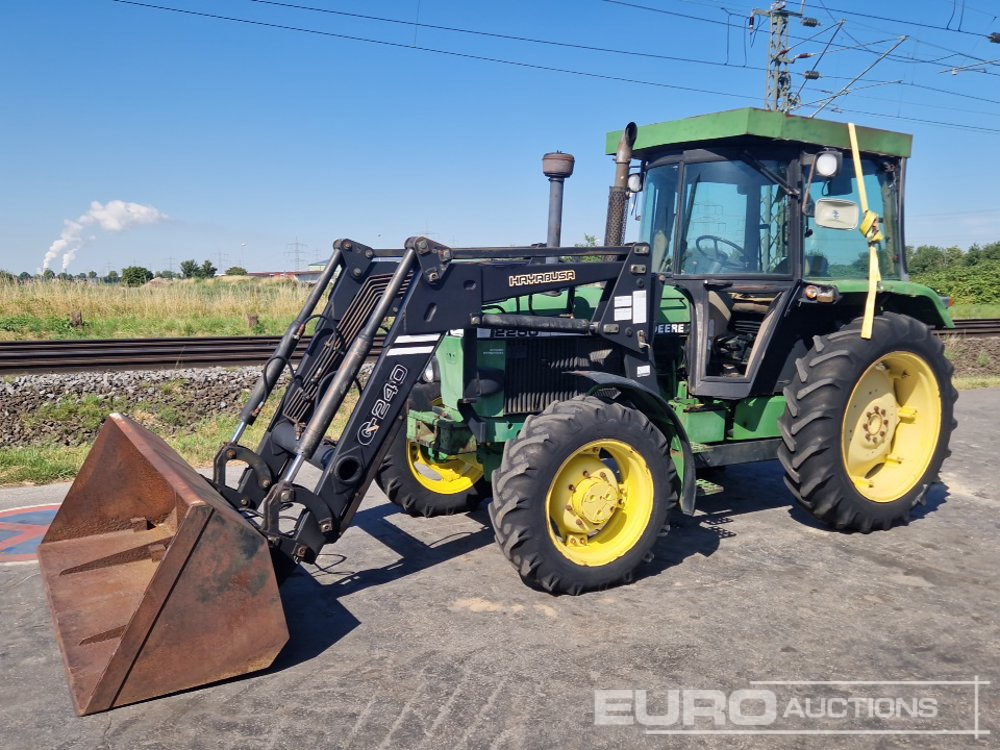 John Deere 2250 - Трактор: снимка 1 John Deere 2250 - Трактор: снимка 1
