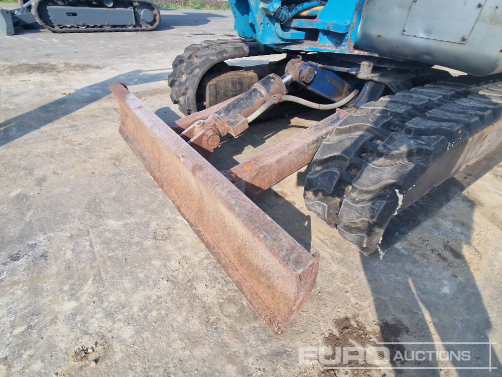 Мини багер Kobelco SK024: снимка 16