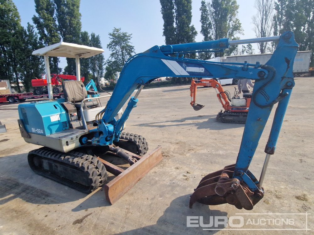 Мини багер Kobelco SK024: снимка 7
