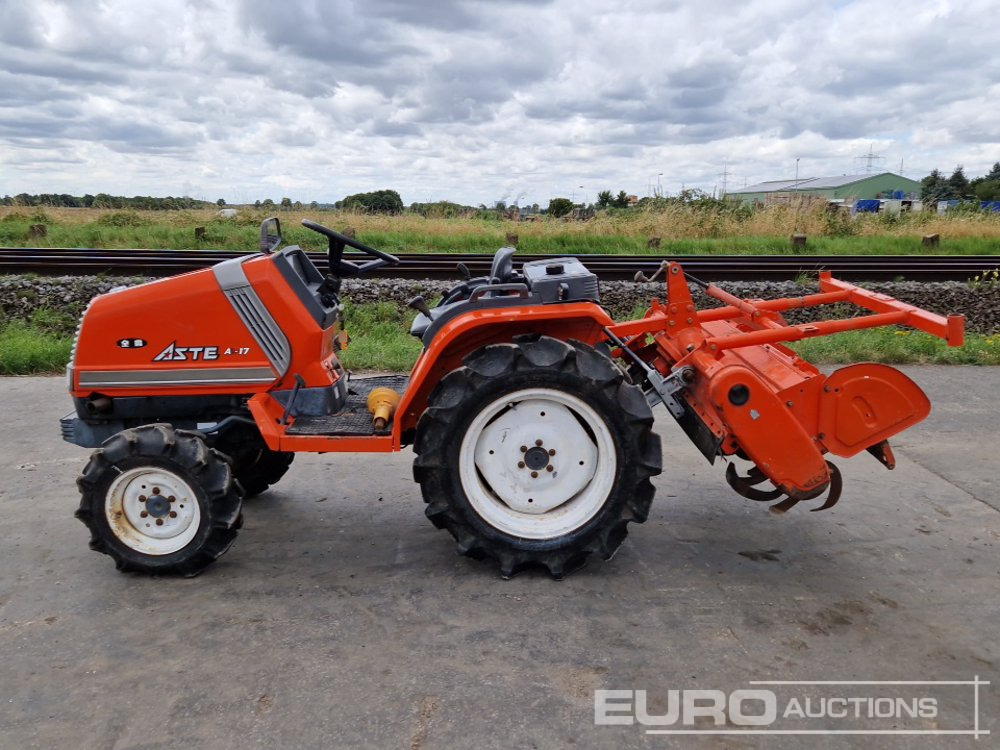 Kubota A17 - Малък трактор: снимка 2 Kubota A17 - Малък трактор: снимка 2
