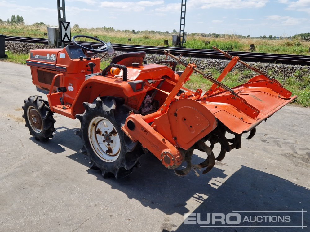 Kubota B40 - Малък трактор: снимка 3 Kubota B40 - Малък трактор: снимка 3