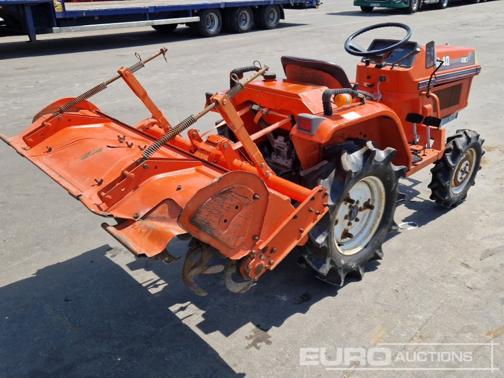 Kubota B40 - Малък трактор: снимка 5 Kubota B40 - Малък трактор: снимка 5