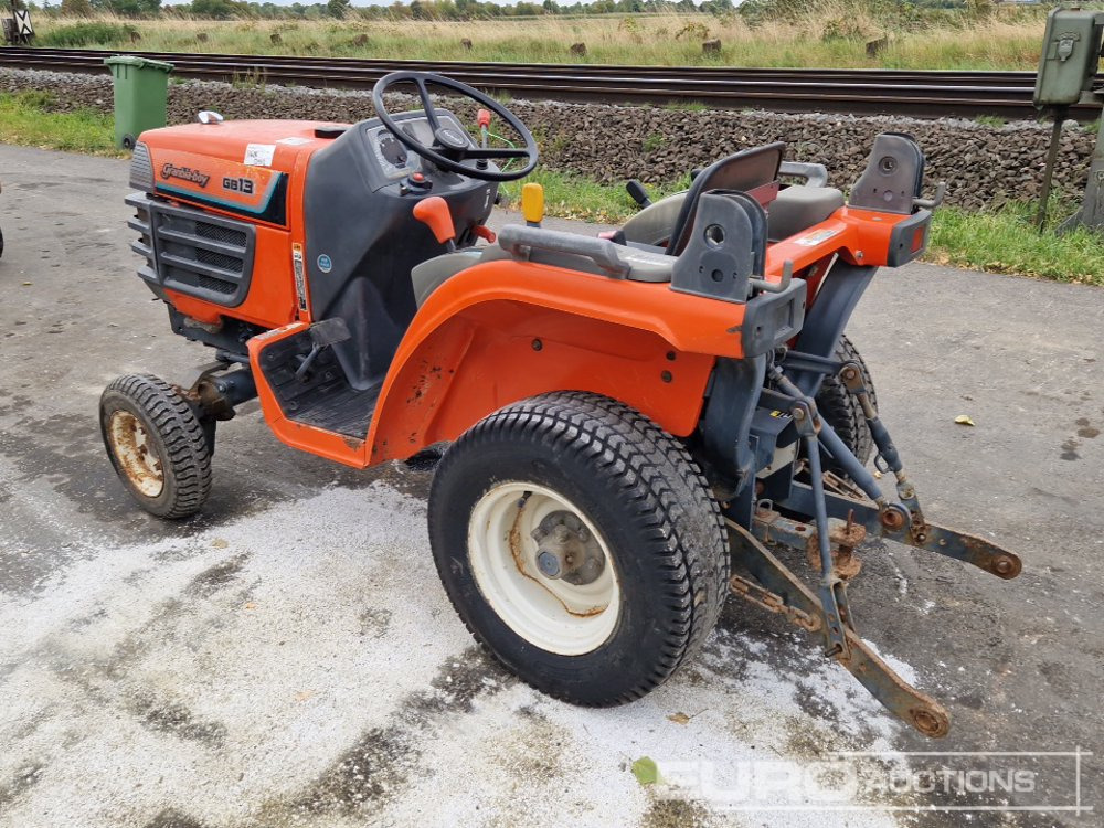 Kubota GB13 - Малък трактор: снимка 3 Kubota GB13 - Малък трактор: снимка 3