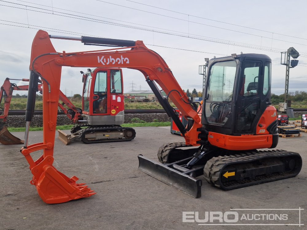 Kubota U55-4 - Мини багер: снимка 1 Kubota U55-4 - Мини багер: снимка 1