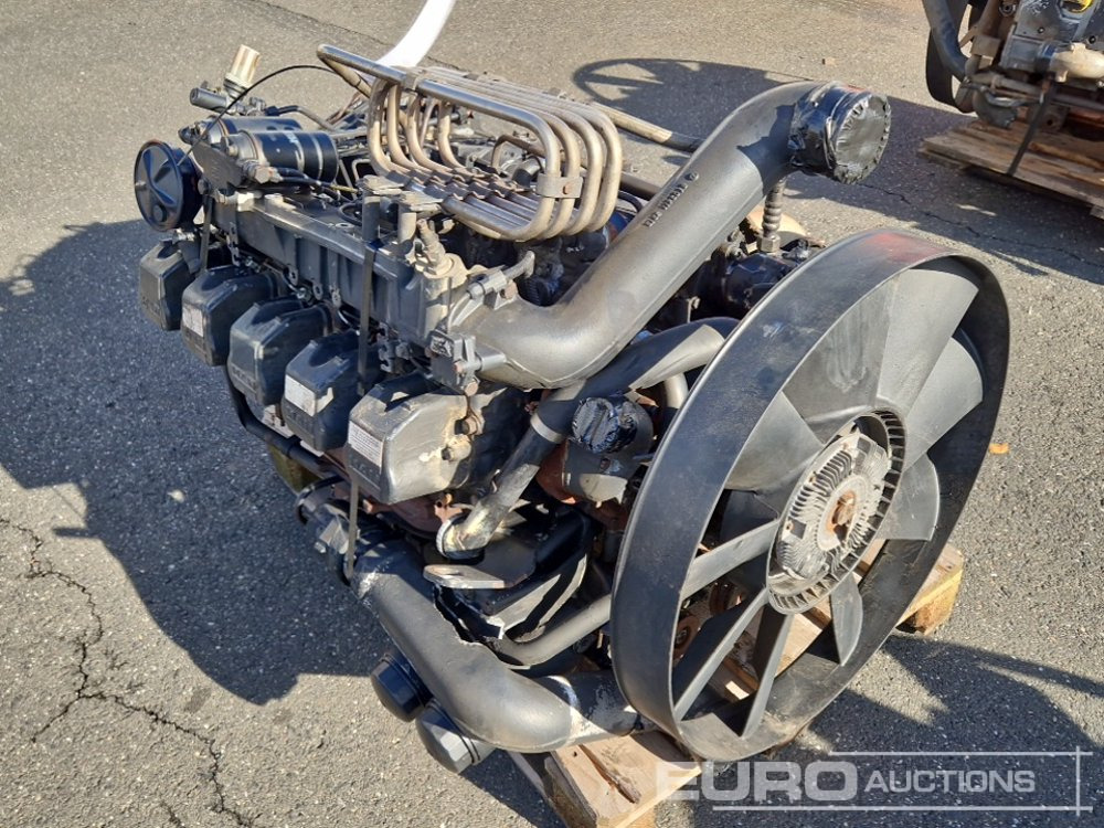 MAN 5 Cylinder Turbo Diesel Engine - Двигател: снимка 4 MAN 5 Cylinder Turbo Diesel Engine - Двигател: снимка 4