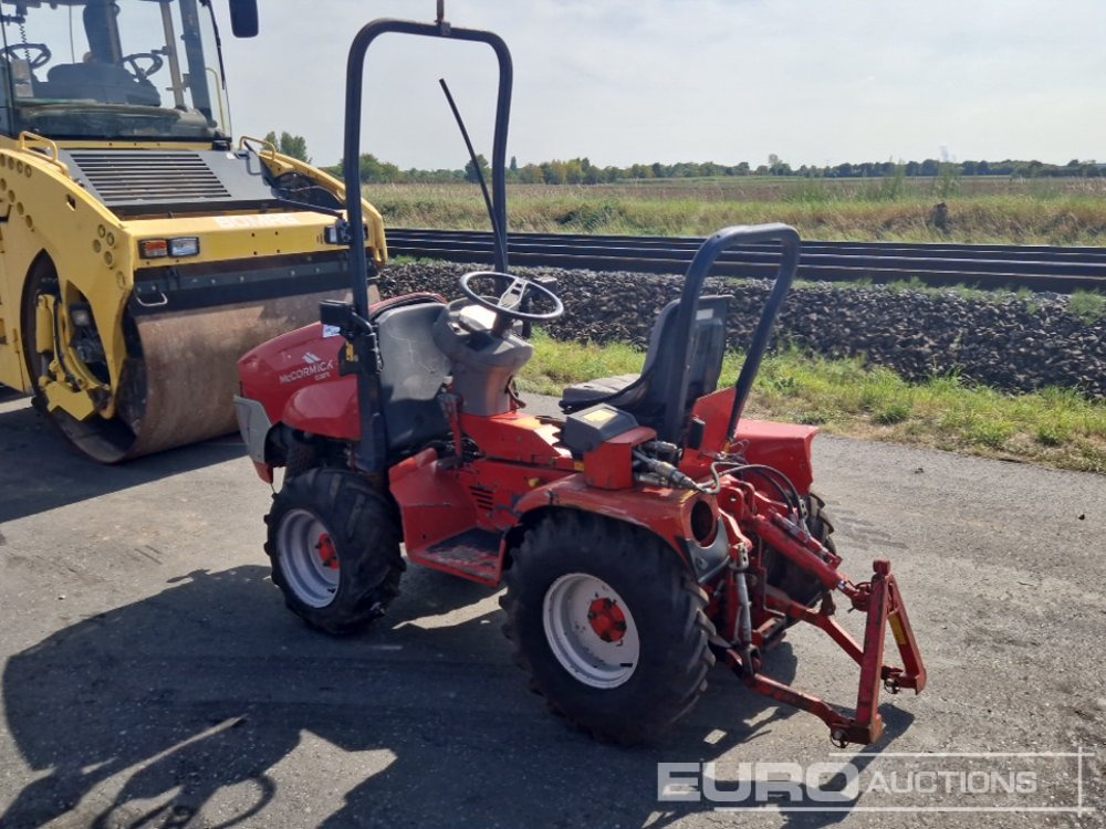 McCormick G30R - Малък трактор: снимка 3 McCormick G30R - Малък трактор: снимка 3