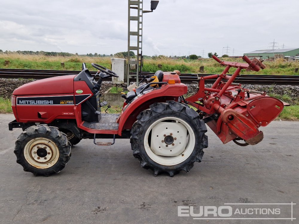 Mitsubishi MT185 - Малък трактор: снимка 2 Mitsubishi MT185 - Малък трактор: снимка 2