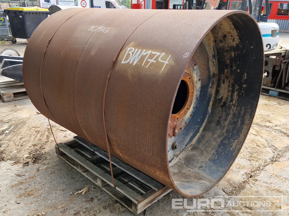 Drum to suit Bomag BW174 - Резервни части: снимка 3 Drum to suit Bomag BW174 - Резервни части: снимка 3