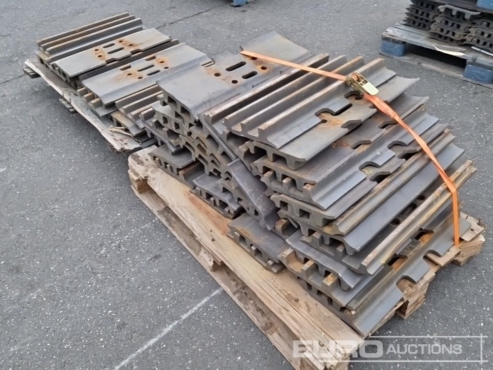 Track Plates to suit Volvo - Резервни части за Багер: снимка 2 Track Plates to suit Volvo - Резервни части за Багер: снимка 2