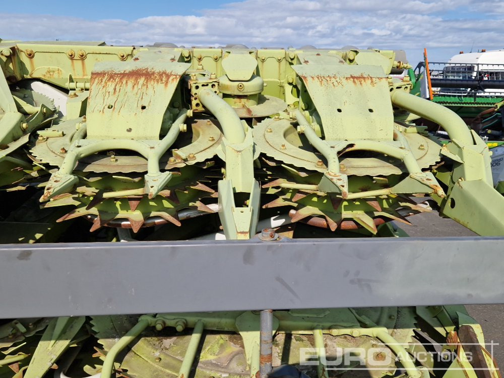 Селскостопанска техника 2014 Claas ORBIS 900: снимка 9
