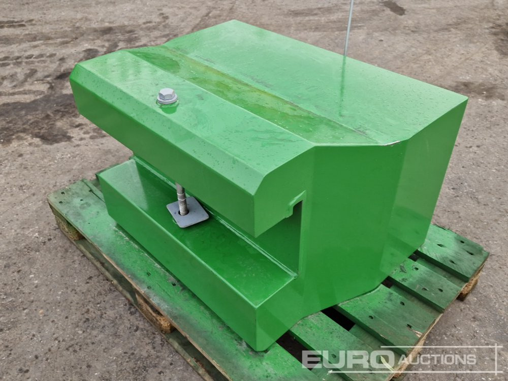 Unused 2025 John Deere 600kg Front Weights to suit John Deere Tractors, Metal Case with Towing Eye (Green) - Селскостопанска техника: снимка 3 Unused 2025 John Deere 600kg Front Weights to suit John Deere Tractors, Metal Case with Towing Eye (Green) - Селскостопанска техника: снимка 3