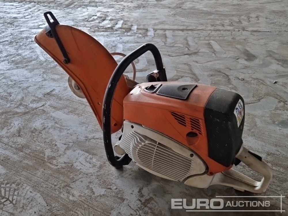 Stihl TS800 - Техника за слагане на асфалт: снимка 2 Stihl TS800 - Техника за слагане на асфалт: снимка 2