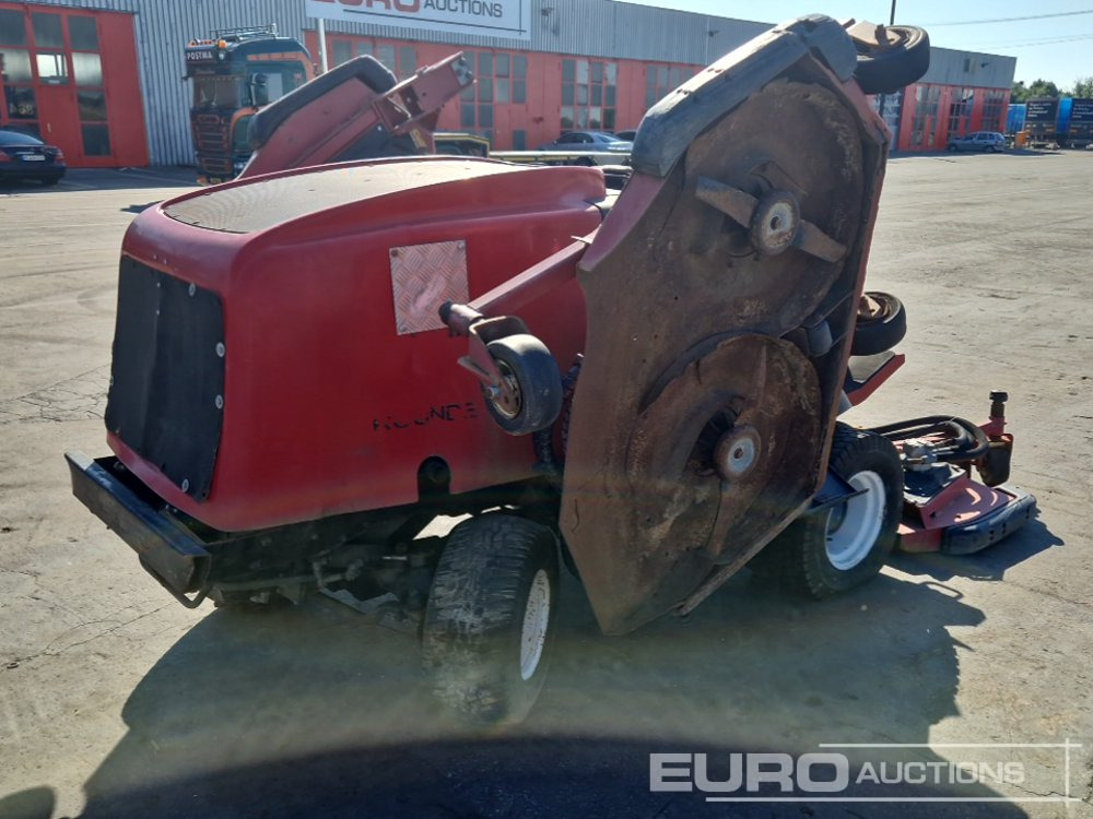 Toro GROUNDSMASTER - Косачка за трева: снимка 5 Toro GROUNDSMASTER - Косачка за трева: снимка 5