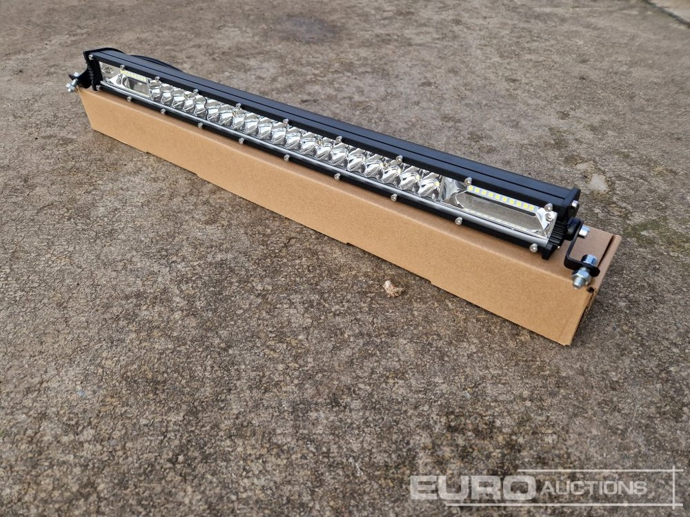 Unused 20" 180W Combo Beam LED Light Bar, Mounting Brackets, IP68 Waterproof - Оборудване за гаражи/ Работилници: снимка 1 Unused 20" 180W Combo Beam LED Light Bar, Mounting Brackets, IP68 Waterproof - Оборудване за гаражи/ Работилници: снимка 1