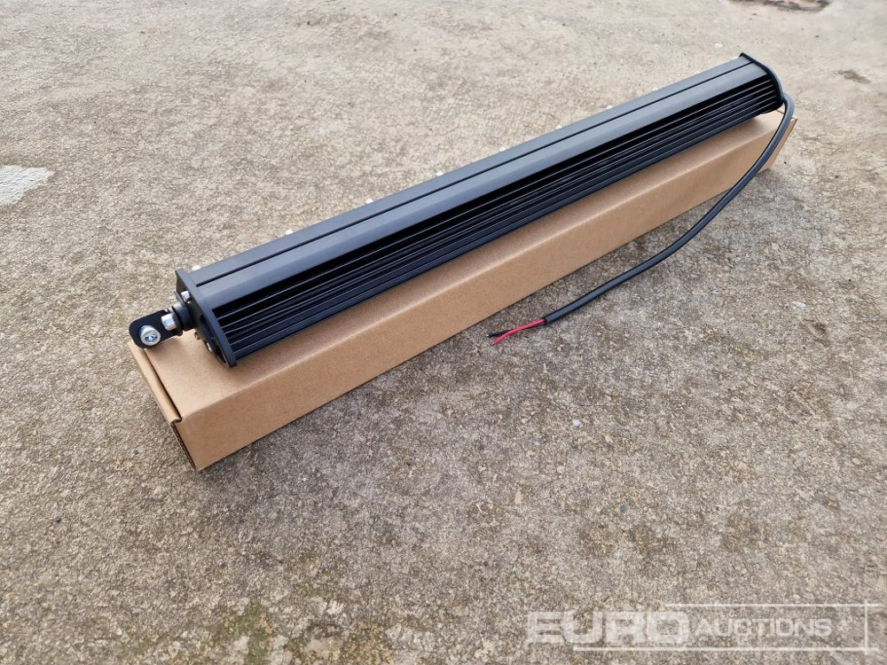 Unused 20" 180W Combo Beam LED Light Bar, Mounting Brackets, IP68 Waterproof - Оборудване за гаражи/ Работилници: снимка 2 Unused 20" 180W Combo Beam LED Light Bar, Mounting Brackets, IP68 Waterproof - Оборудване за гаражи/ Работилници: снимка 2