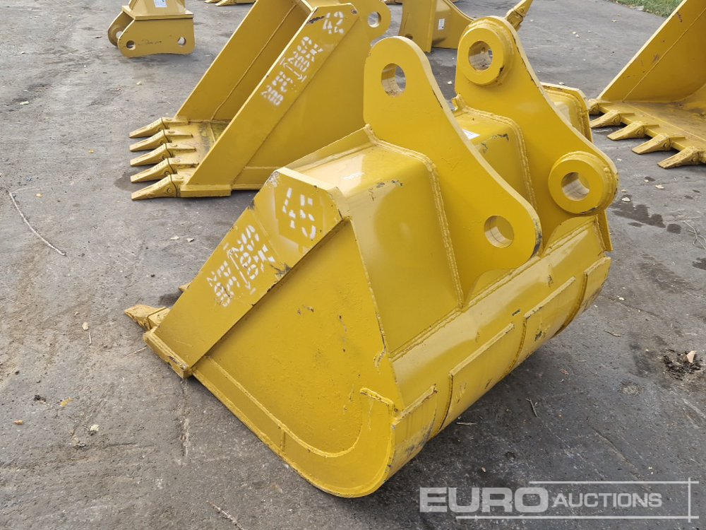 Unused 45" Bucket to suit Komatsu PC200 - Кофа: снимка 2 Unused 45" Bucket to suit Komatsu PC200 - Кофа: снимка 2