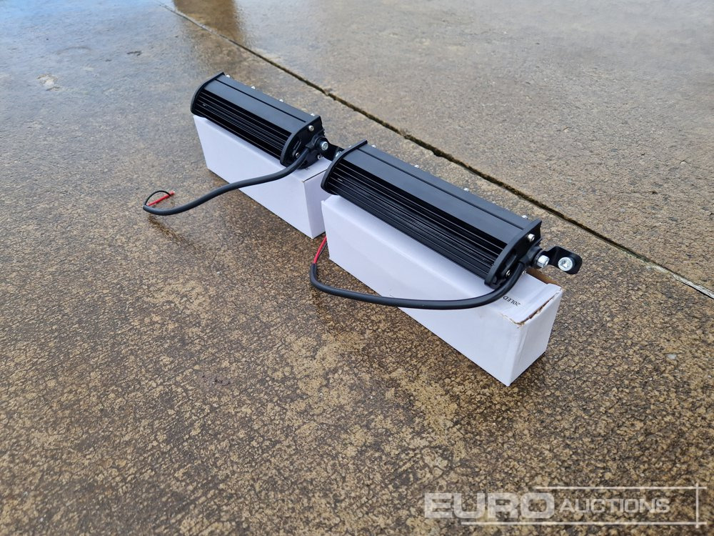 Unused 7" 60W LED Light Bar, Mounting Brackets, IP68 Waterproof (2 of) - Оборудване за гаражи/ Работилници: снимка 3 Unused 7" 60W LED Light Bar, Mounting Brackets, IP68 Waterproof (2 of) - Оборудване за гаражи/ Работилници: снимка 3