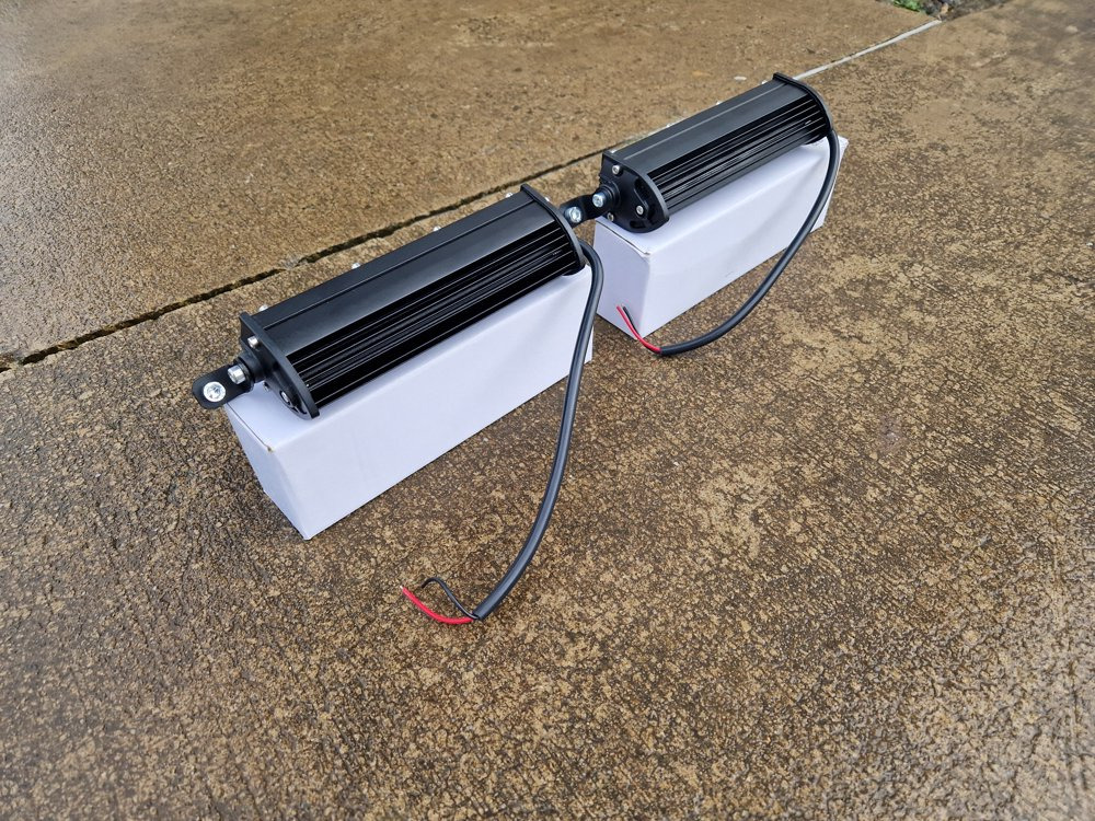 Unused 7" 60W LED Light Bar, Mounting Brackets, IP68 Waterproof (2 of) - Оборудване за гаражи/ Работилници: снимка 2 Unused 7" 60W LED Light Bar, Mounting Brackets, IP68 Waterproof (2 of) - Оборудване за гаражи/ Работилници: снимка 2