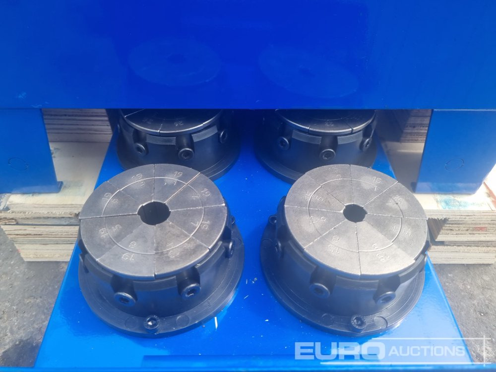 Unused Fluidmex T2SP - Оборудване за гаражи/ Работилници: снимка 5 Unused Fluidmex T2SP - Оборудване за гаражи/ Работилници: снимка 5