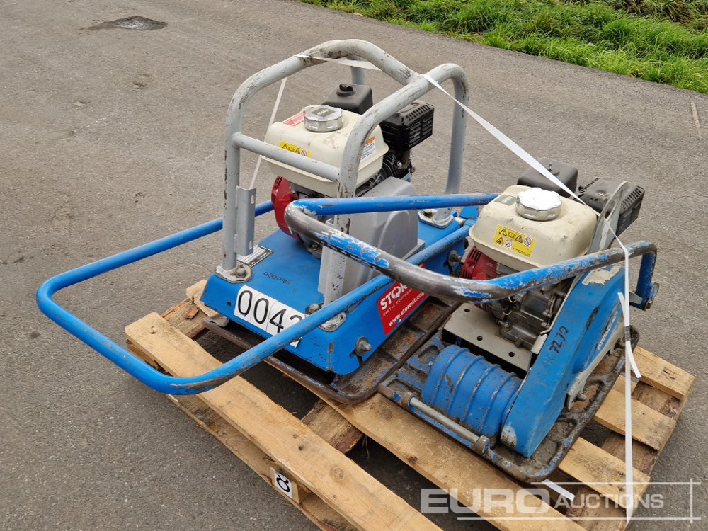 Weber Walk Behind Compaction Plate (2 of) - Виброплоча: снимка 1 Weber Walk Behind Compaction Plate (2 of) - Виброплоча: снимка 1