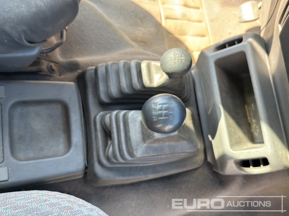 Джип 1995 Nissan Terrano II: снимка 18