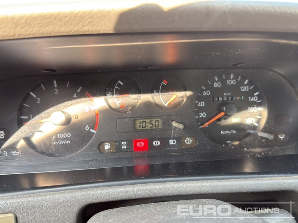 Джип 1995 Nissan Terrano II: снимка 25
