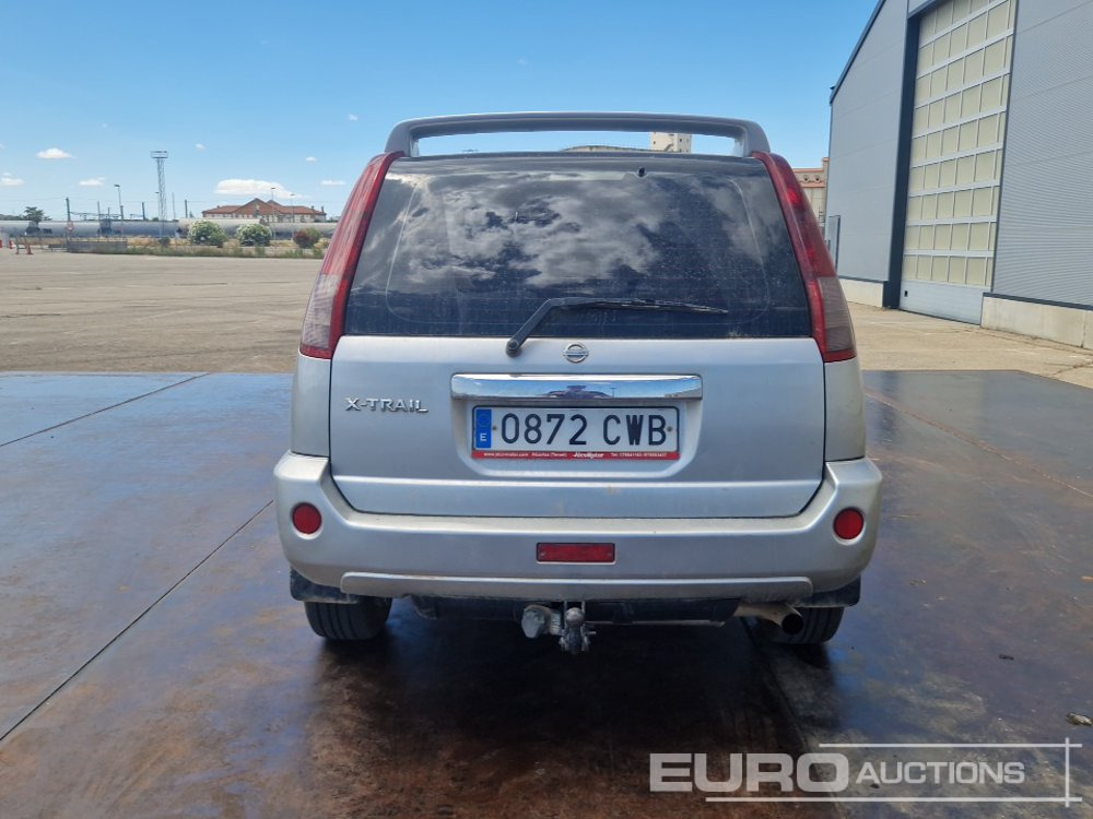 2004 Nissan X-Trail - Джип: снимка 4 2004 Nissan X-Trail - Джип: снимка 4