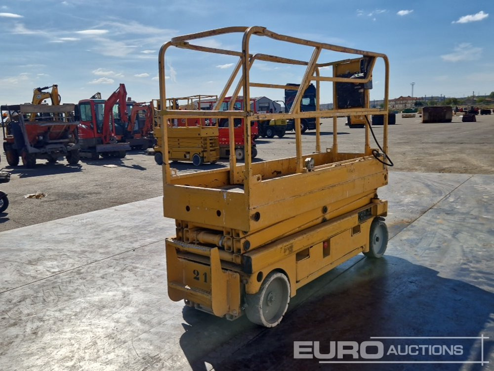 2006 Haulotte Compact 8 - Работна площадка: снимка 5 2006 Haulotte Compact 8 - Работна площадка: снимка 5