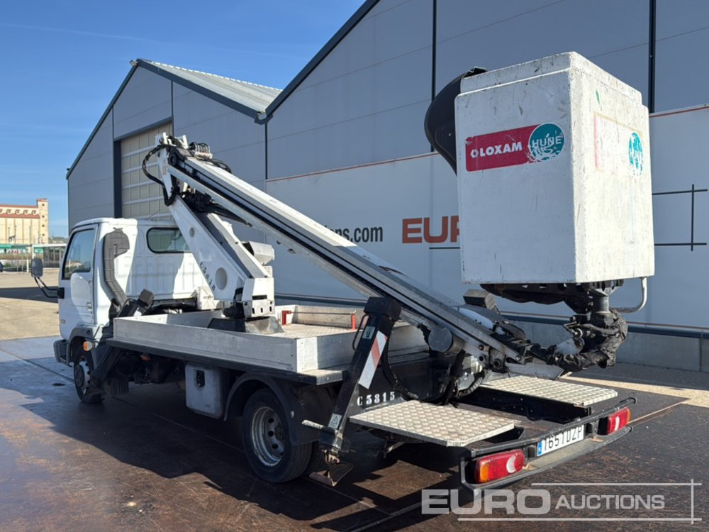 2006 Nissan Cabstar - Автовишка: снимка 3 2006 Nissan Cabstar - Автовишка: снимка 3