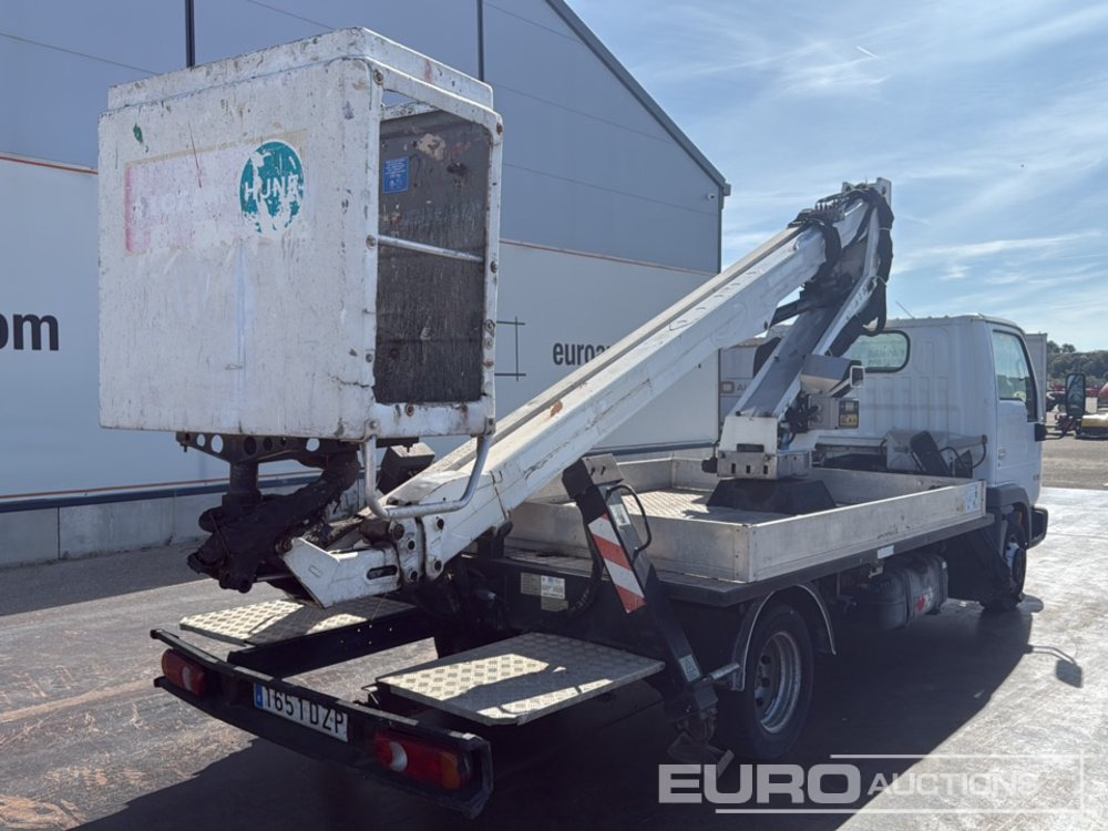 2006 Nissan Cabstar - Автовишка: снимка 5 2006 Nissan Cabstar - Автовишка: снимка 5