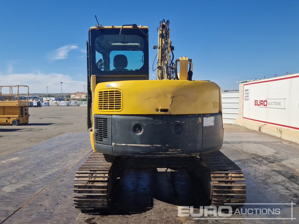 2010 Komatsu PC88MR-8 - Мини багер: снимка 4 2010 Komatsu PC88MR-8 - Мини багер: снимка 4