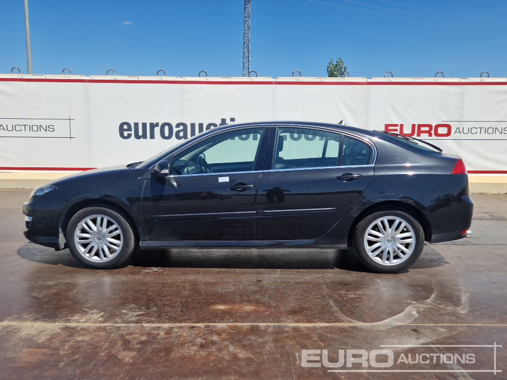 2010 Renault Laguna - Лек автомобил: снимка 2 2010 Renault Laguna - Лек автомобил: снимка 2