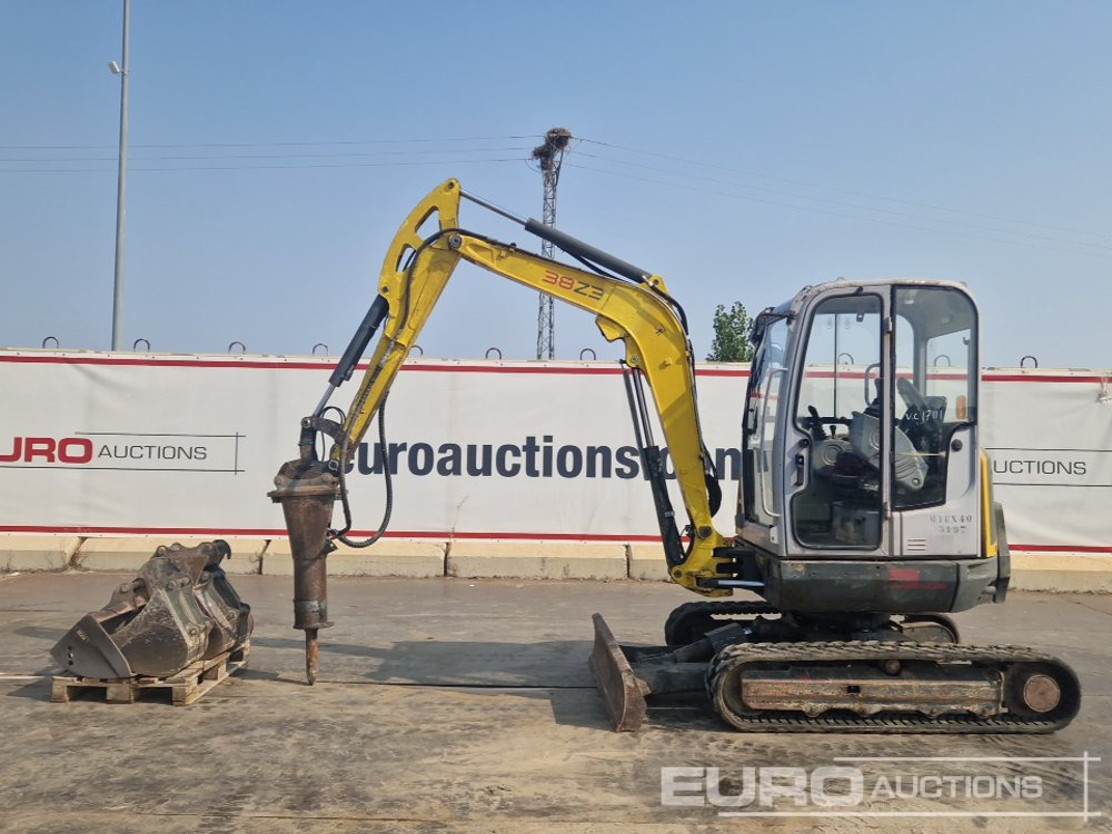 2011 Wacker Neuson 38Z3 - Мини багер: снимка 2 2011 Wacker Neuson 38Z3 - Мини багер: снимка 2