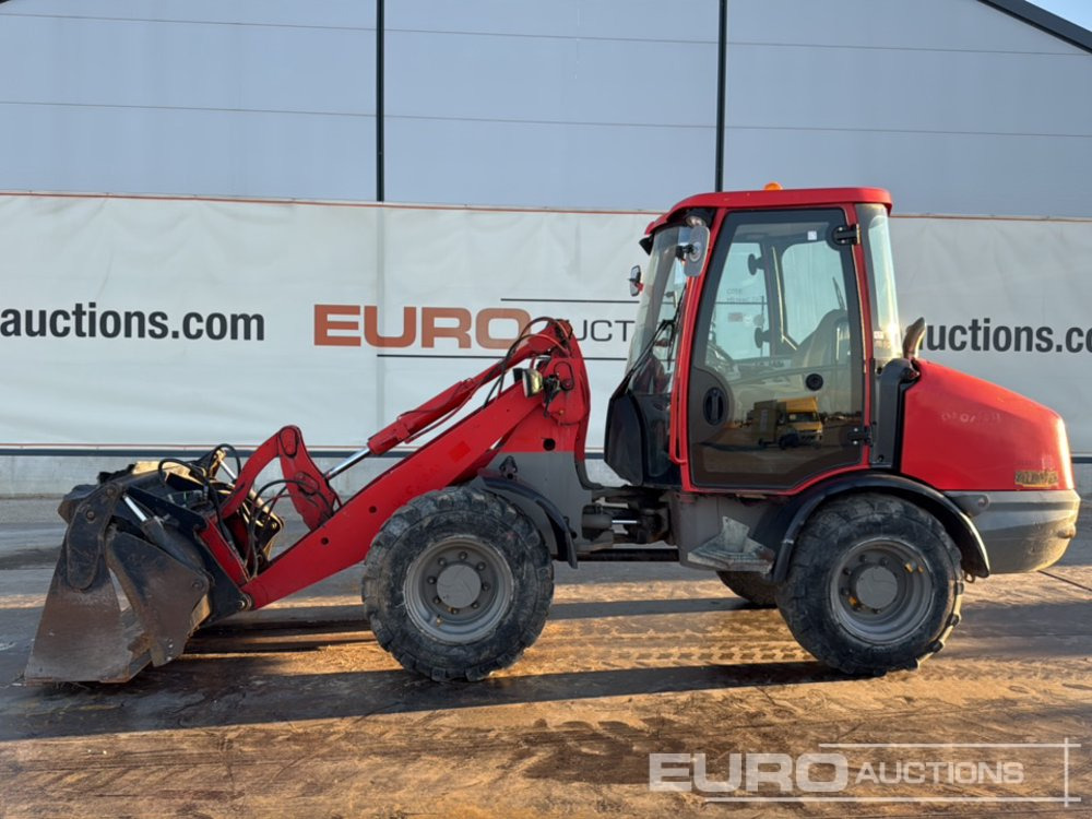 2013 JCB 406 B - Колесен товарач: снимка 2 2013 JCB 406 B - Колесен товарач: снимка 2