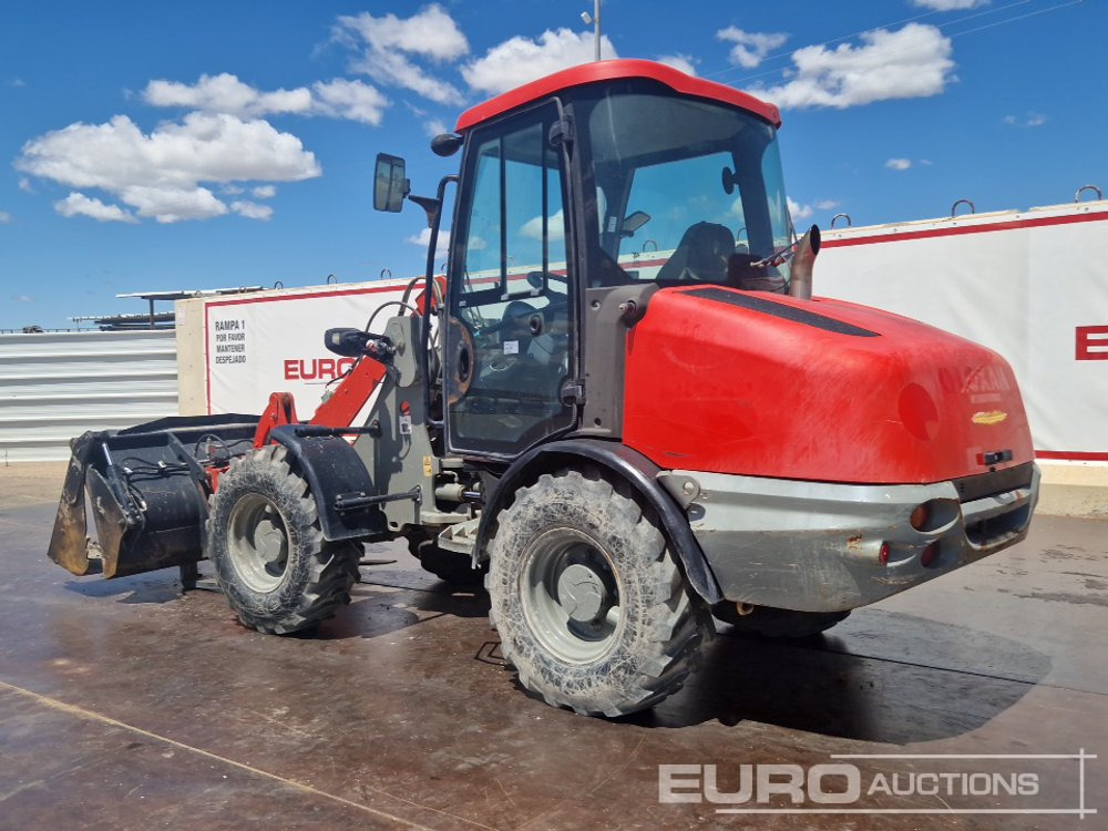 2013 JCB 406 - Колесен товарач: снимка 3 2013 JCB 406 - Колесен товарач: снимка 3
