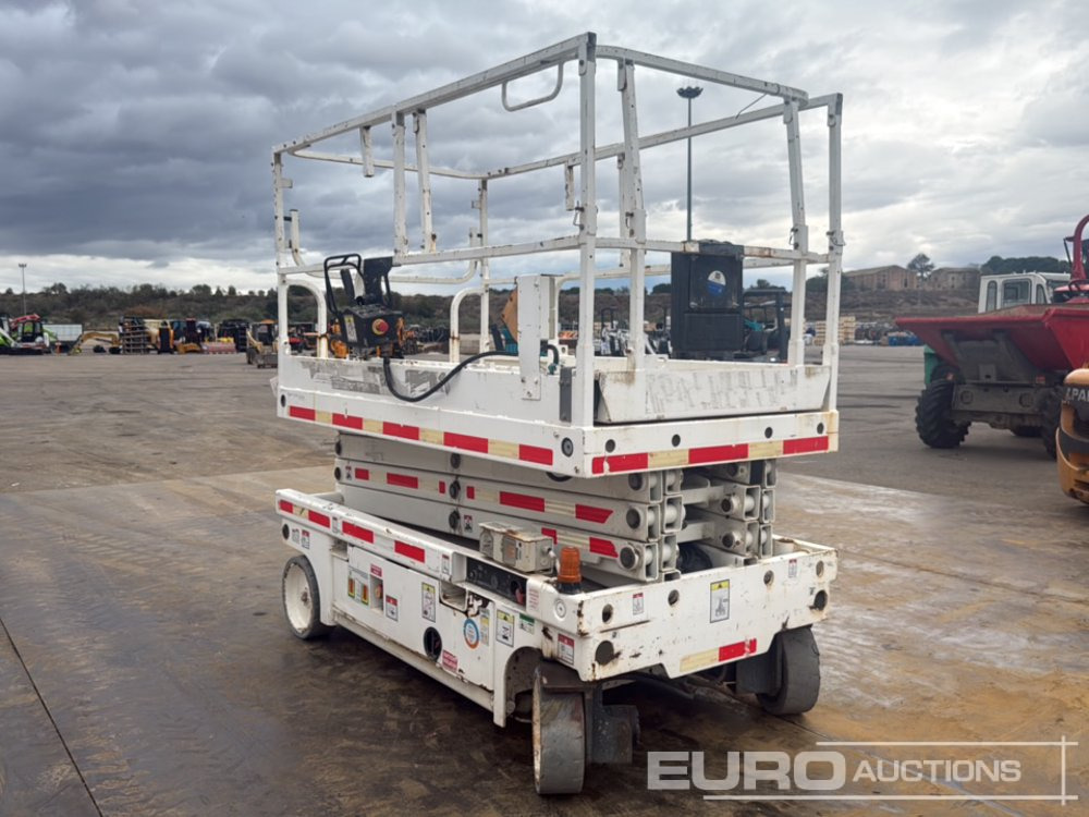 Ножична работна платформа 2014 Haulotte Compact 10: снимка 7