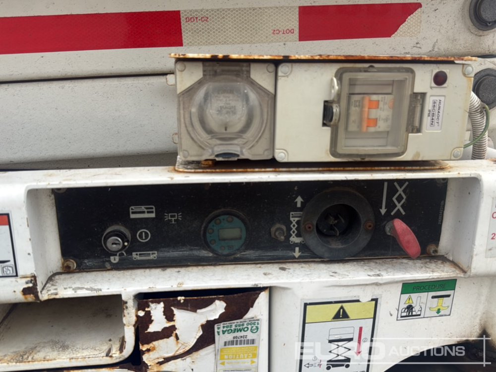 Ножична работна платформа 2014 Haulotte Compact 10: снимка 18